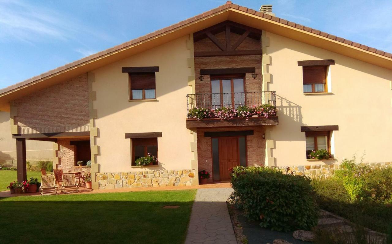 El Chalet Del Golf Urturi Exterior foto